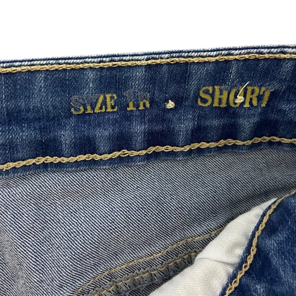 True Craft Denim Shorts‎ Frayed Hem Distressed Blue Wash Juniors Size 1 Short